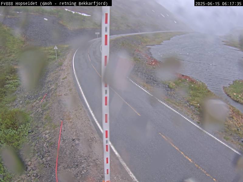 F888 Hopseidet (retning Bekkarfjord) (live video)